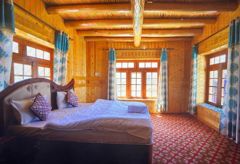 Guru View Home Stay Padam Zewnętrze zdjęcie